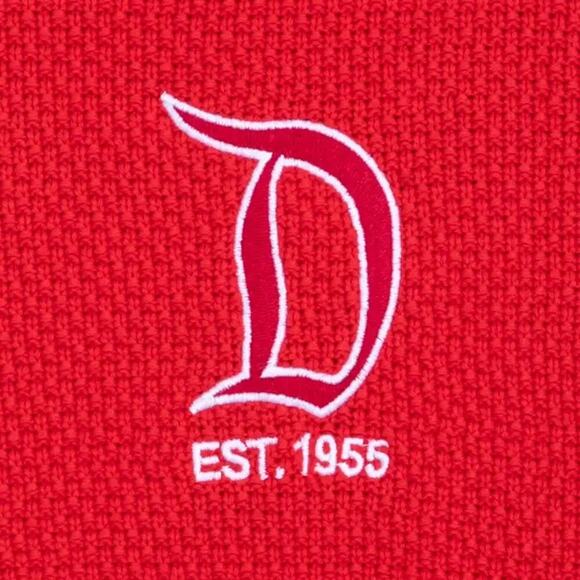 Disneyland Red Cable Knit Sweater Spirit Jersey Size 2X - Picture 2 of 11